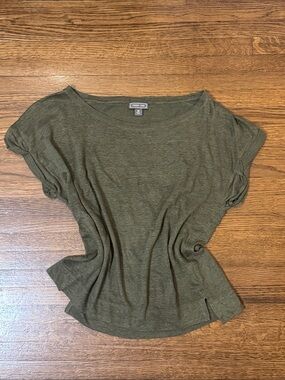 Point Sur Luxe Linen Olive Green Short Sleeve Top